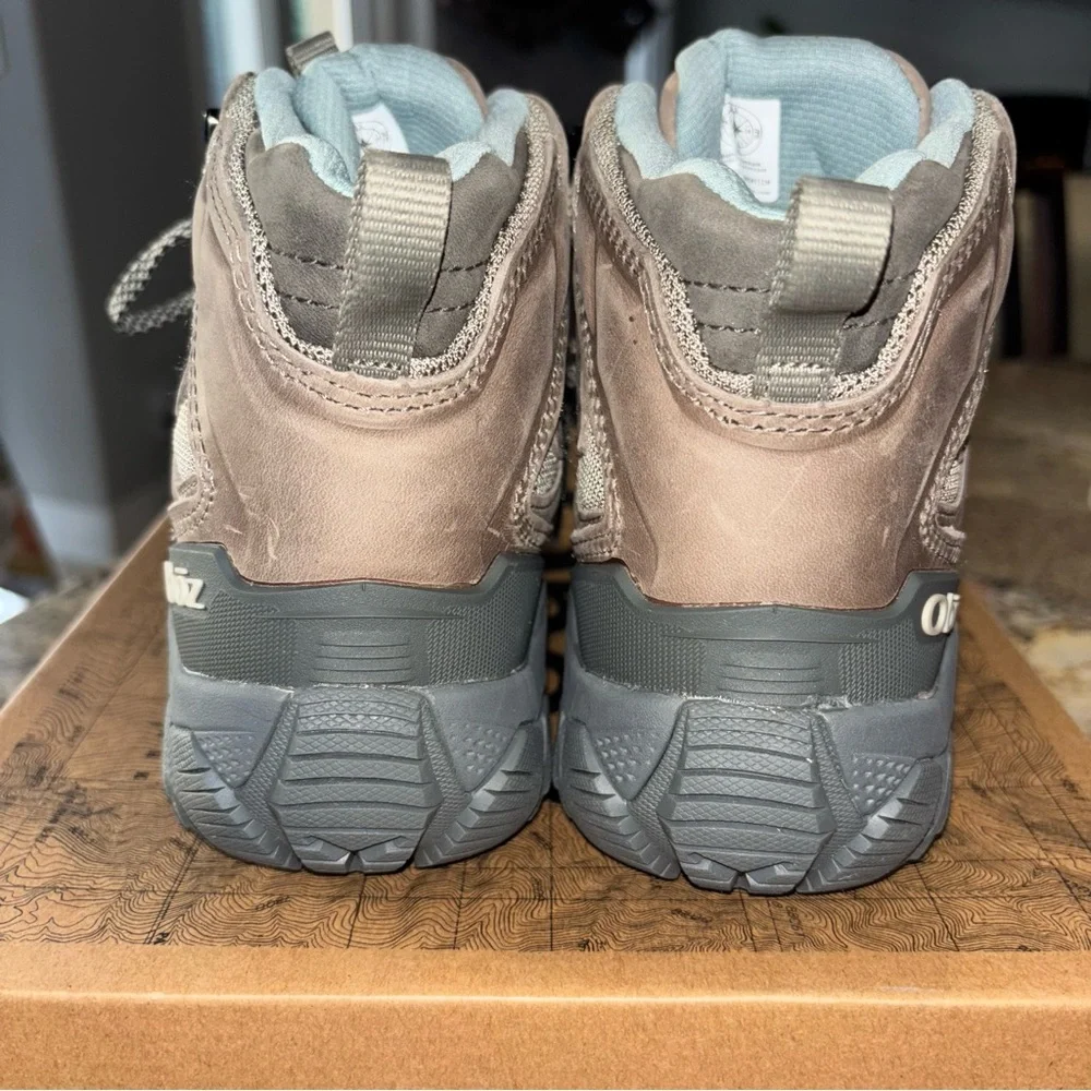 Oboz Women’s Brown Hiking Boots NEW IN BOX - Picture 6 of 14